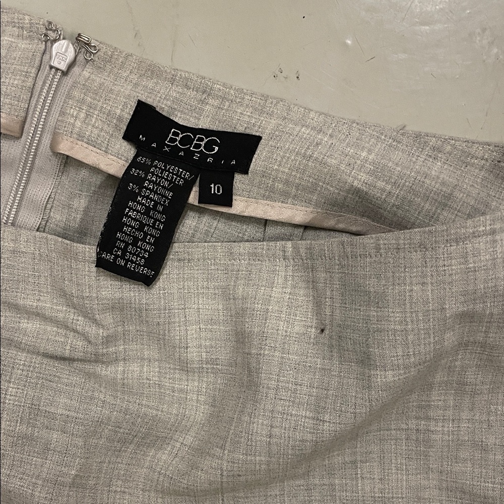 BCBG Light Gray Textured Skirt